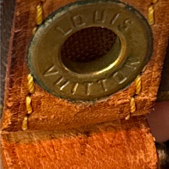 Louis Vuitton Noe Monogram MM - Picture 3 of 11